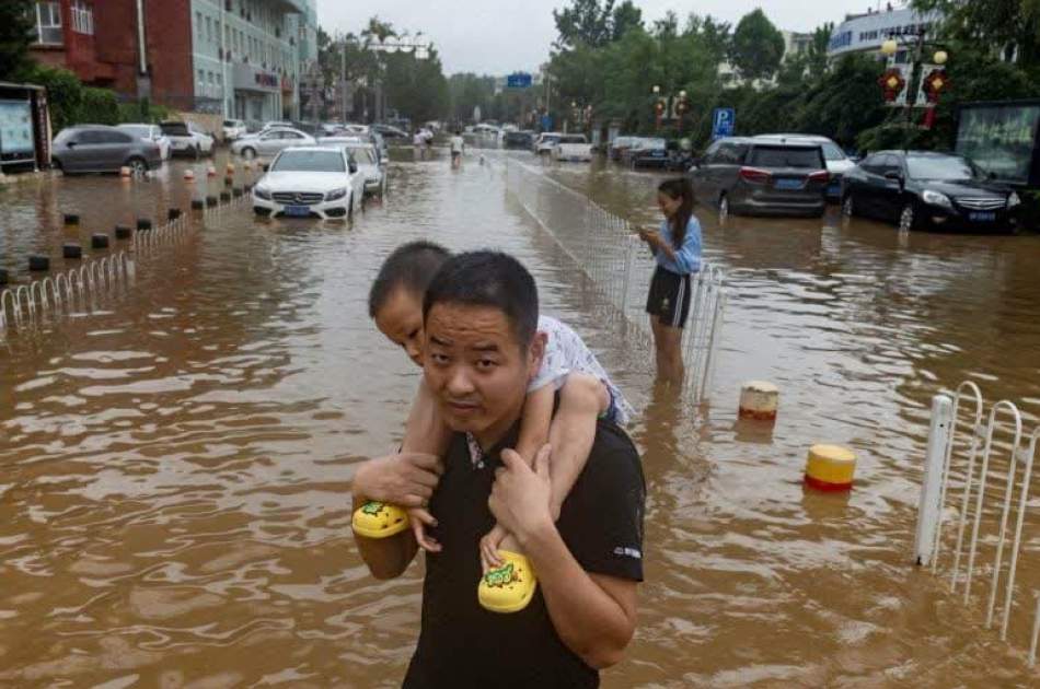 33 dead, 18 still missing after record Beijing rains