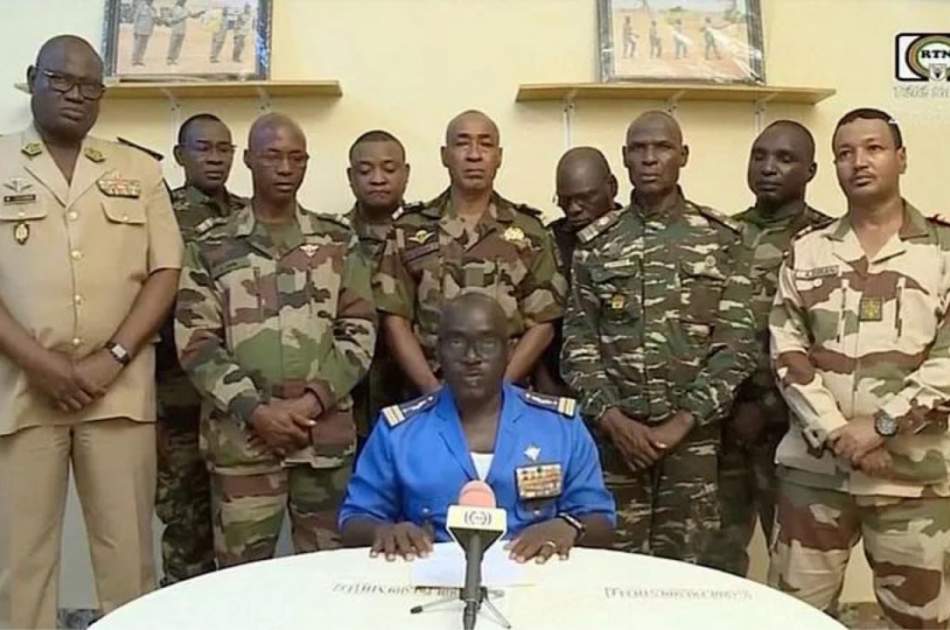 کودتاچیان در نیجیر سفیر فرانسه را از این کشور اخراج کردند
