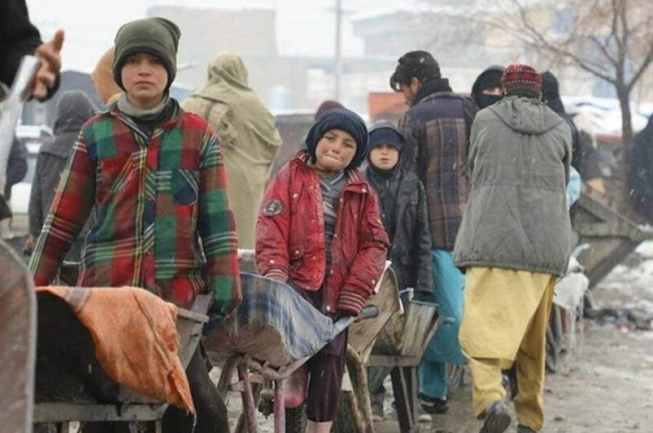 نیمی از جمعیت افغانستان به غذای کافی و خدمات صحی دست‌رسی ندارند