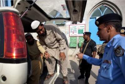 بازداشت بیش از ۴۰ مهاجر افغانستانی دیگر توسط پولیس پاکستان
