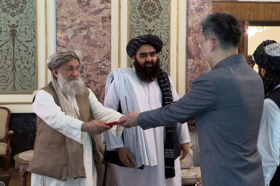 رئیس الوزرا؛ اعتمادنامه سفیر جدید چین در کابل را پذیرفت