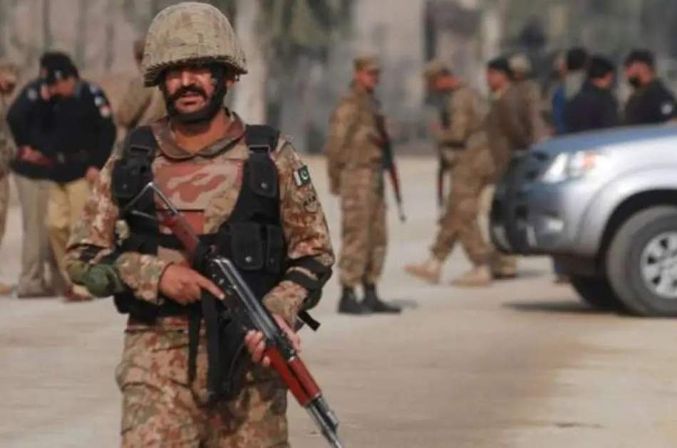نظامیان‌ پاکستانی ادعا کرده اند که سه عضو گروه داعش را کشته‌اند