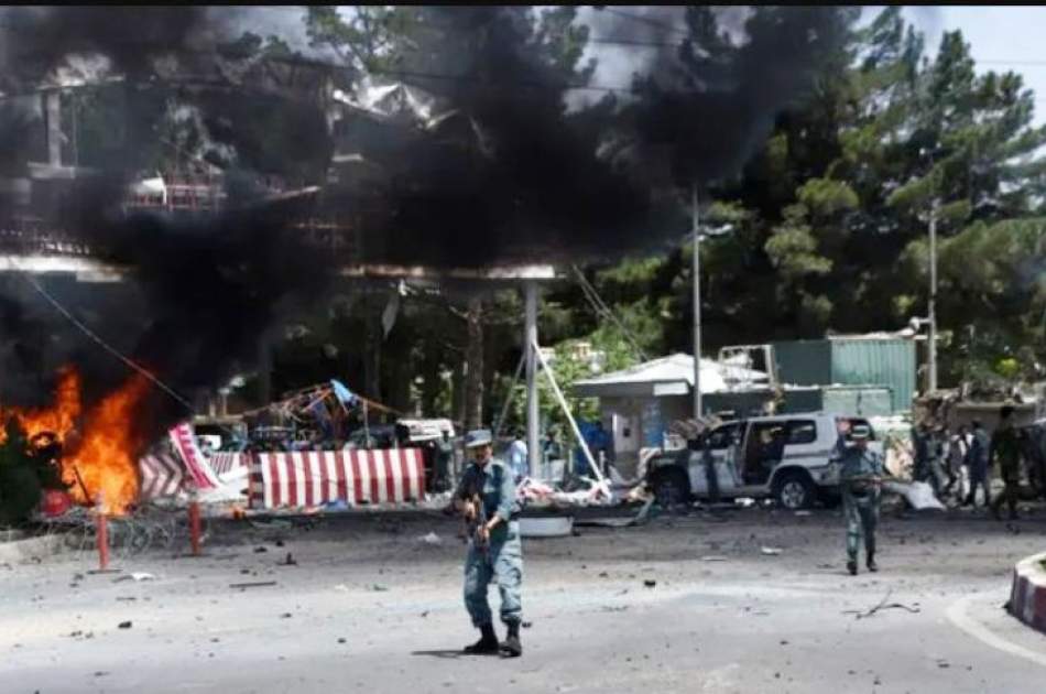 با سربازان ناظر  بر حمله انتحاری سال 1400 در میدان هوایی کابل مصاحبه می‌شود