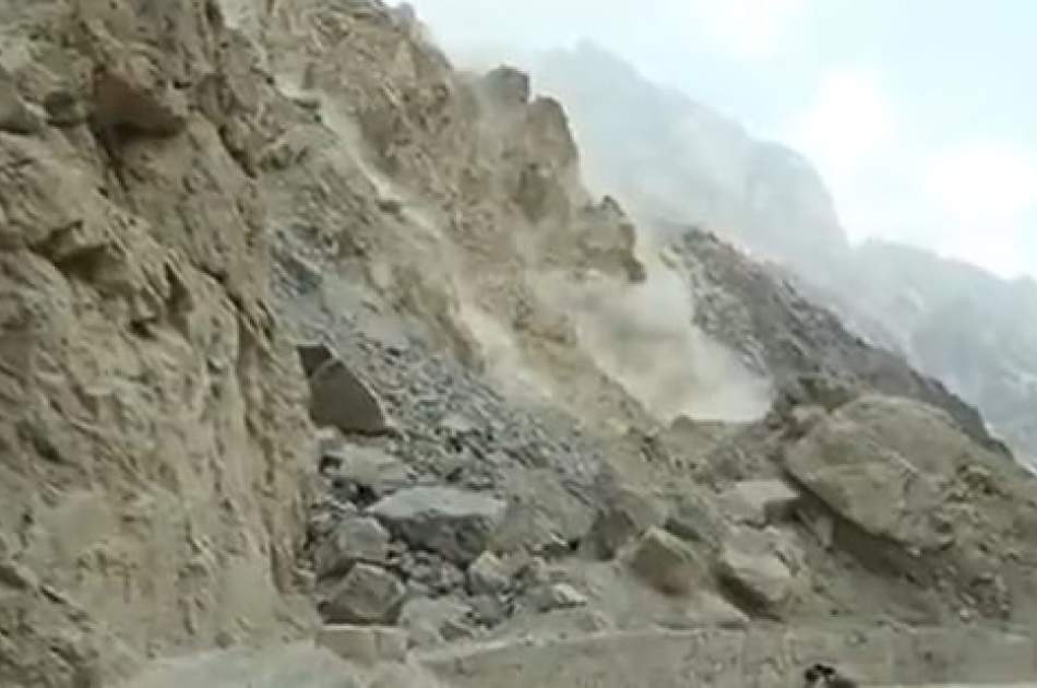 رانش کوه باعث مسدود شدن شاهراه کابل – جلال آباد شد
