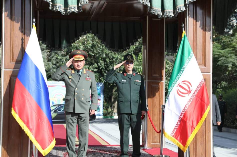 وزیر دفاع روسیه برای دیدار با مقامات نظامی ایران وارد تهران شد