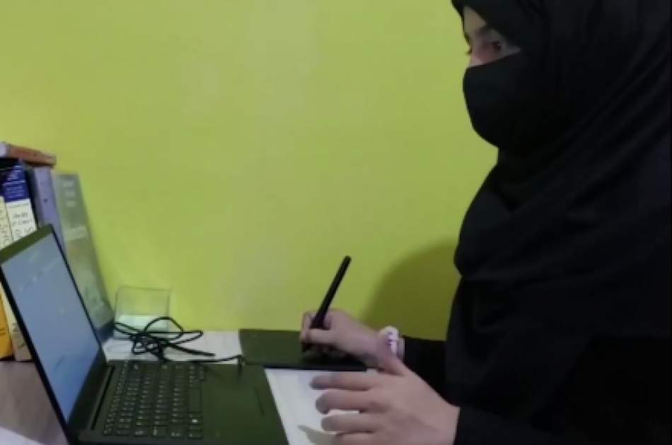 Afghan Girls Receive Online Education in Kandahar