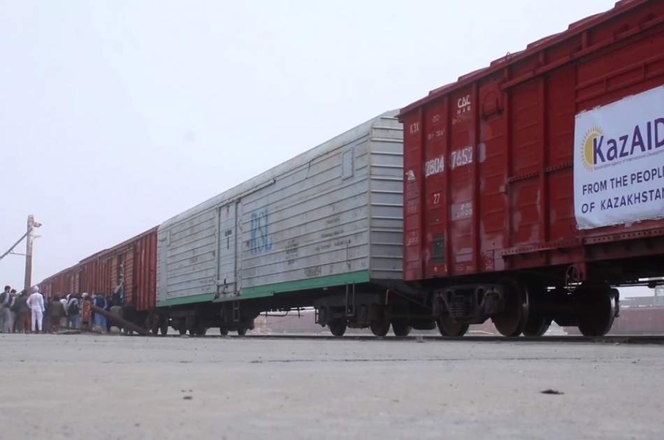 Kazakh aid consignment arrives in Balkh