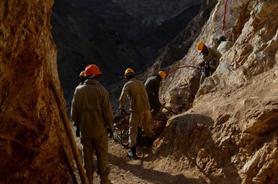کار استخراج معادن طلا، یاقوت و آهن در ولایت پنجشیر به زودی آغاز می‌شود