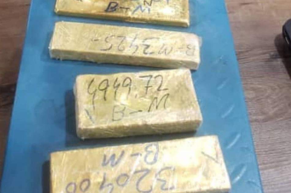 جلوگیری از قاچاق ۱۴ کیلو گرام طلا در بندر حیرتان