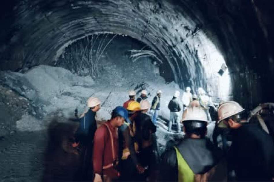 At least 40 Indian workers trapped in tunnel collapse