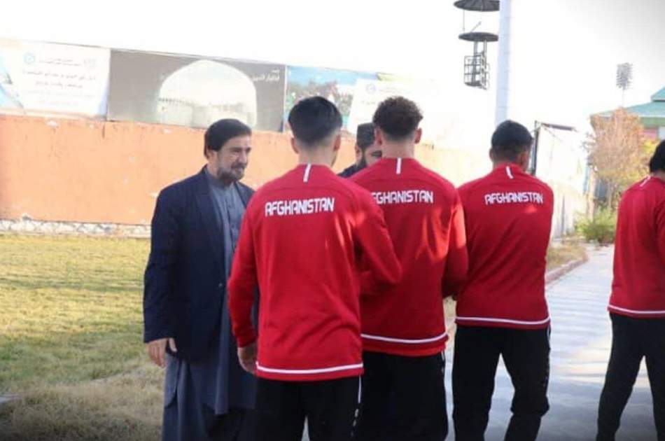 تیم ملی فوتبال افغانستان رهسپار قطر شد