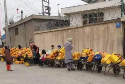 شکایت شهروندان غرب کابل از تداوم کمبود آب آشامیدنی؛ وزارت انرژی و آب: از تنگی سیدان آب غرب کابل تامین می‌شود