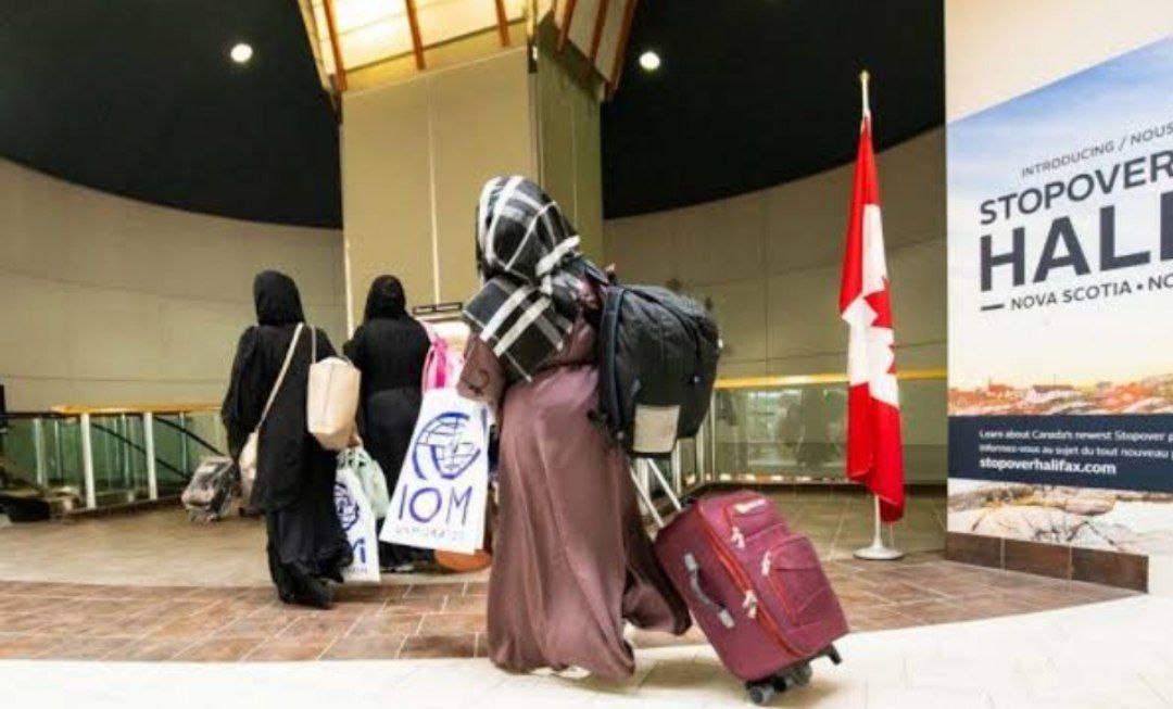 کانادا از انتقال ۲۹۵ پناهجوی دیگر افغانستانی از پاکستان به آن کشور خبر داد