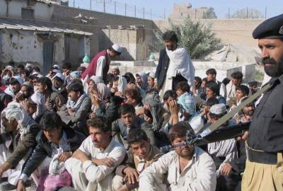 رسیدگی به دادخواست برای توقف اخراج مهاجرین افغانستانی در دادگاه عالی پاکستان آغاز شد