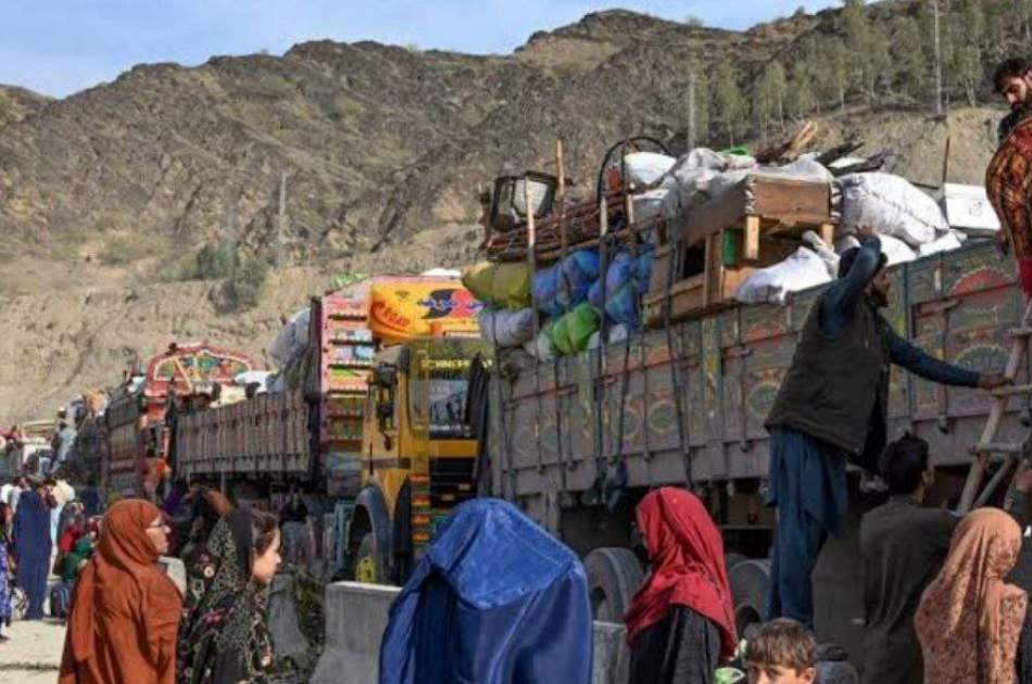 بازگشت ۴۱۸ هزار مهاجر از پاکستان به افغانستان