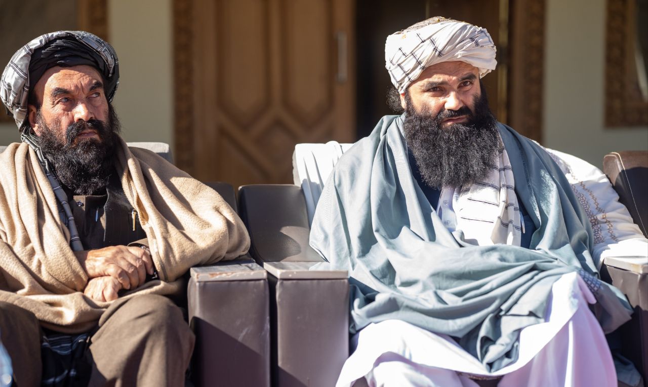 سراج الدین حقانی: امارت اسلامی افغانستان را آباد می‌سازد