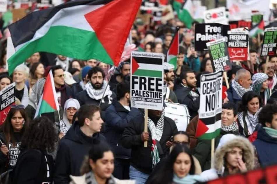 Thousands Rally in London Calling for Gaza Ceasefire