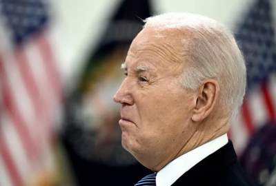 Poll: Biden’s Approval Rating Plunges to Just 33%, Lowest 