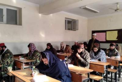 آزمون تعیین سطح علمی نیروهای امارت اسلامی که از تعلیم محروم مانده اند، در بلخ برگزار شد