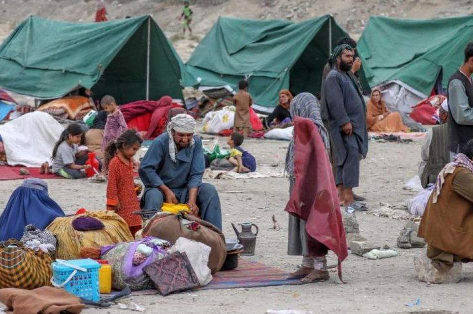 سره صلیب: افغانستان له یوه بشري ناورین سره مخ دی