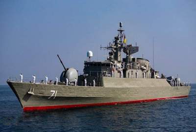 ایران از اعزام یک کشتی جنگی به دریای سرخ  خبر داد