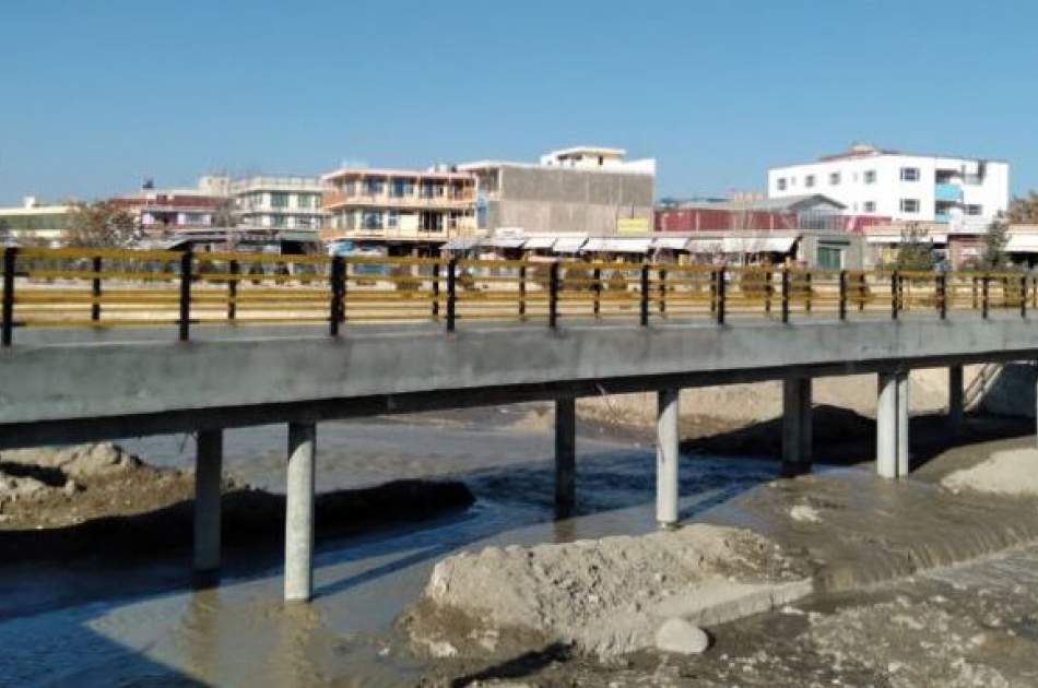 بهره‌برداری از یک پل مواصلاتی بر فراز دریای غزنی