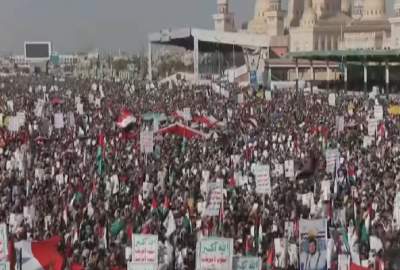 Massive Protest in Yemen after US and UK Attacks