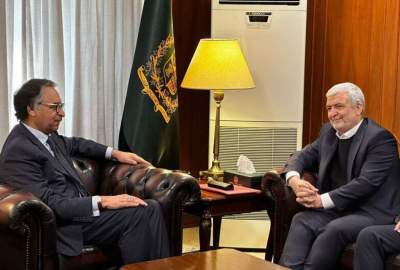 دیدار عباس جیلانی با کاظمی قمی؛ وزیر خارجه پاکستان به یک افغانستان صلح‌آمیز و باثبات تاکید کرد
