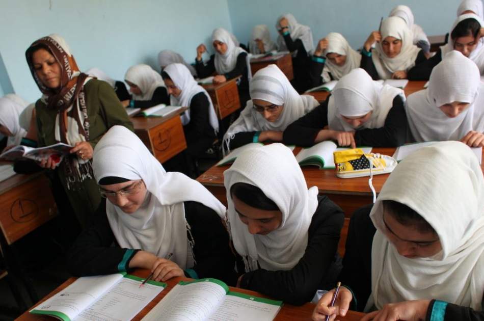 آموزش تنها حق اساسی دختران و یک الزام اخلاقی نیست، بلکه اساس آینده افغانستان را شکل می‌دهد!