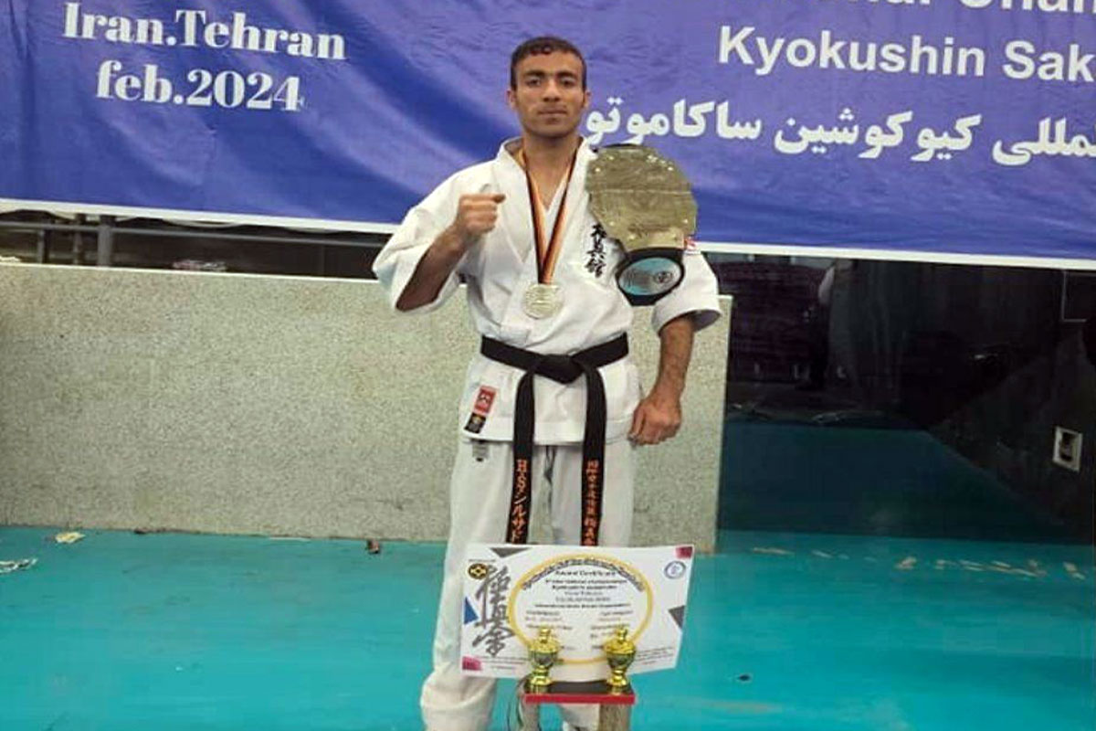کسب مدال نقره ملی پوش افغانستانی از ششمین دور مسابقات بین المللی کاراته ایران