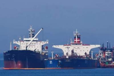 حمله نیروهای یمنی به یک کشتی انگلیسی در دریای سرخ