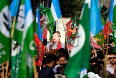 حزب تحریک انصاف علیه کمیسیون انتخابات پاکستان به دیوان عالی این کشور شکایت کرد