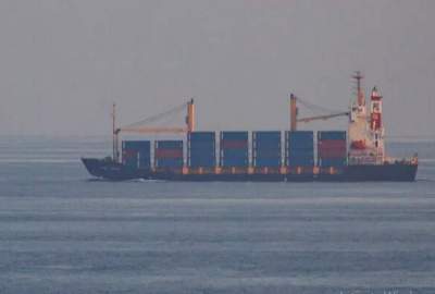 حمله به یک کشتی امریکایی در جنوب غرب خلیج عدن