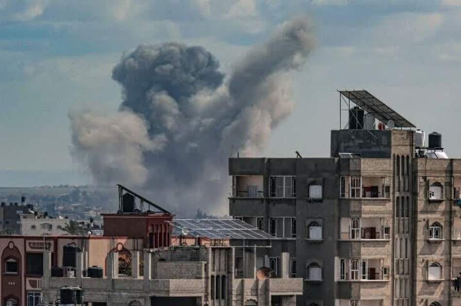 Fear grips Rafah as Israel bombs residential tower