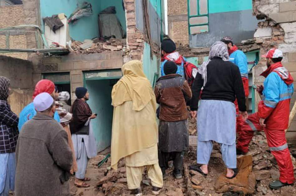 کشته و زخمی شدن ۶ تن بر اثر فرو ریختن سقف یک خانه در ولایت هرات