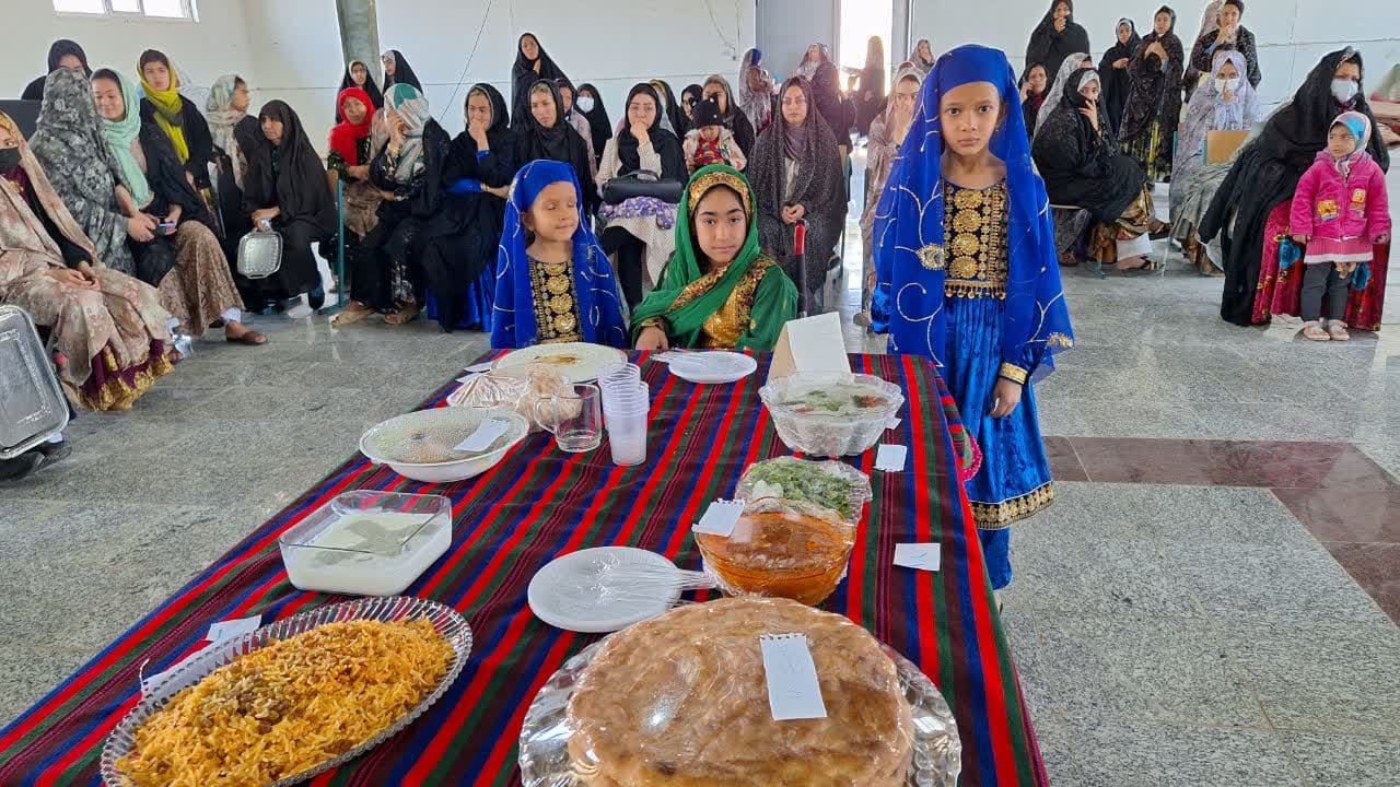 برگزاری جشنواره غذاهای محلی افغانستانی در ولایت سمنان ایران