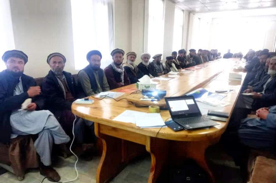 Holding a training program and distribution of sugar for bee farmers in Badakhshan
