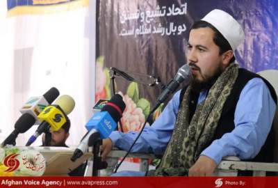 گزارش تصویری/ برگزاری سومین محفل انس با قرآن با حضور گسترده پیروان اهل تشیع و تسنن در شهر مزارشریف  