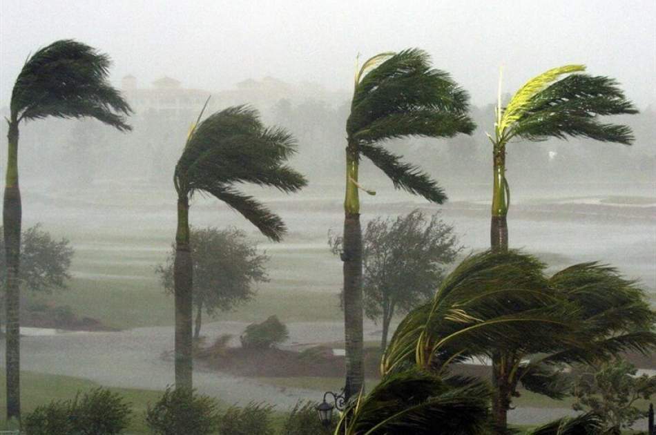 په متحده عربي اماراتو او عمان کې سخت طوفان ۲۱ کسان وژلي دي