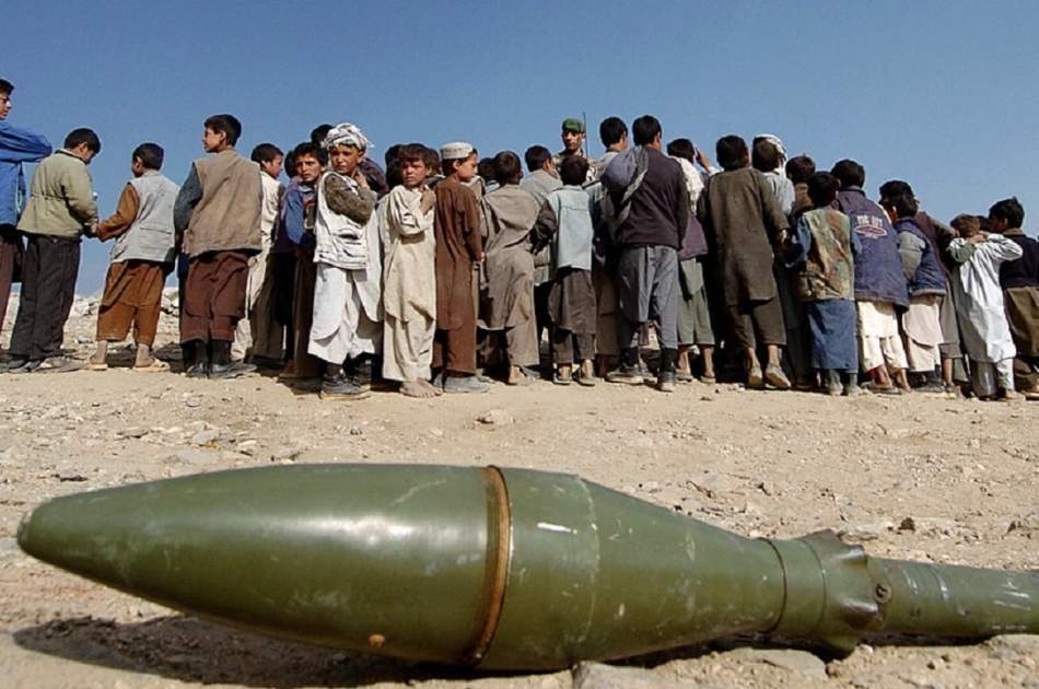 The explosion of a rocket left over from the war in Kandahar; Five children were killed and injured