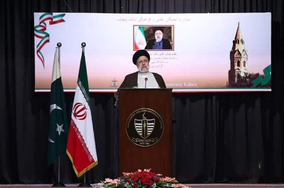 Iran and Pakistan will continue to defense Palestinian nation with pride : Iranian President