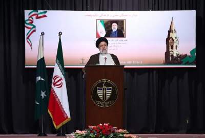 Iran and Pakistan will continue to defense Palestinian nation with pride : Iranian President