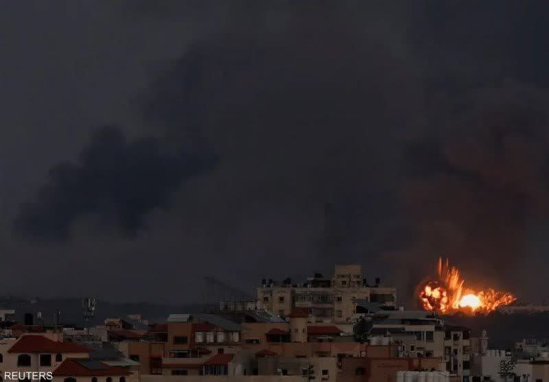 بمباران نوار غزه و جنوب لبنان/ یورش ارتش اشغالگر به کرانه باختری
