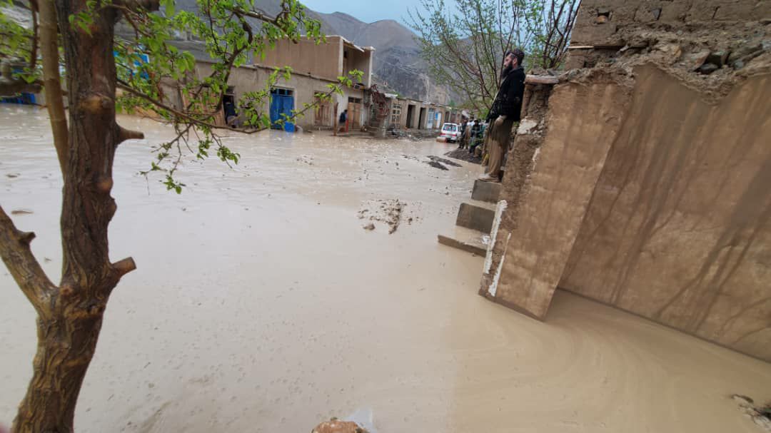 تخریب ۱۳ خانه مسکونی بر اثر جاری شدن سیل در ولایت فراه