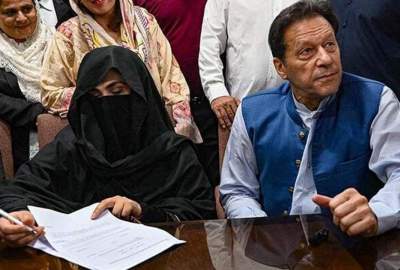 دادگاهی در پاکستان دستور انتقال همسر عمران خان از حصر خانگی به زندان را صادر کرد