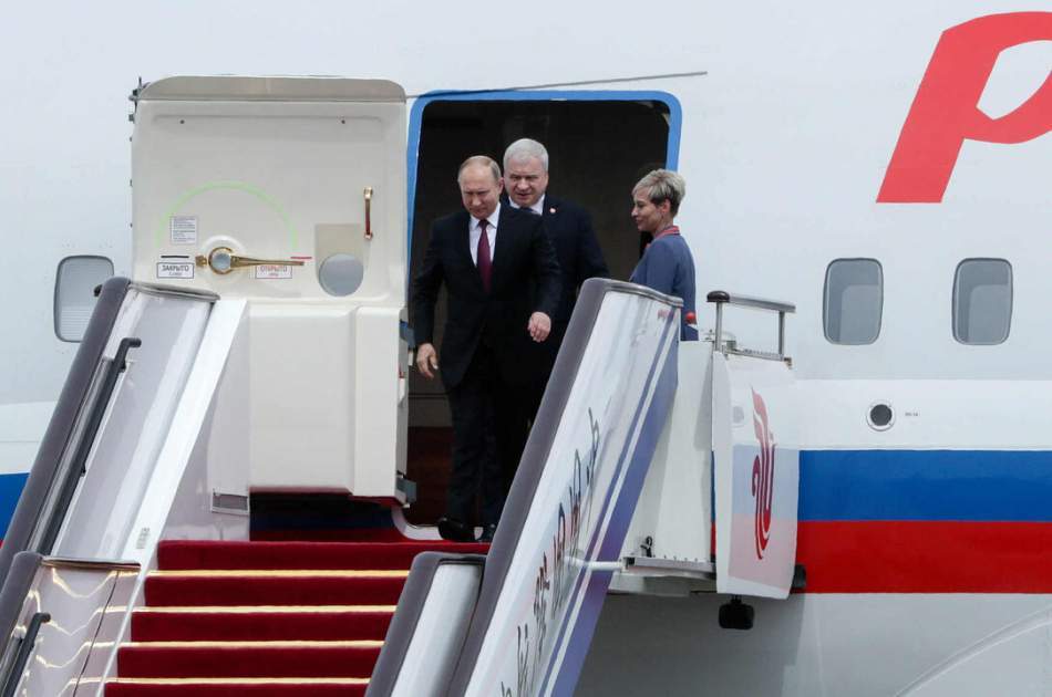 Putin visits Uzbekistan