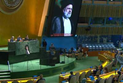ادای احترام سازمان ملل به رئیس جمهور و وزیر خارجه فقید ایران