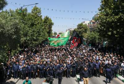 تصاویر/ اجتماع بزرگ عزاداران در مشهد همزمان با سالروز شهادت جوادالائمه علیه‌السلام 