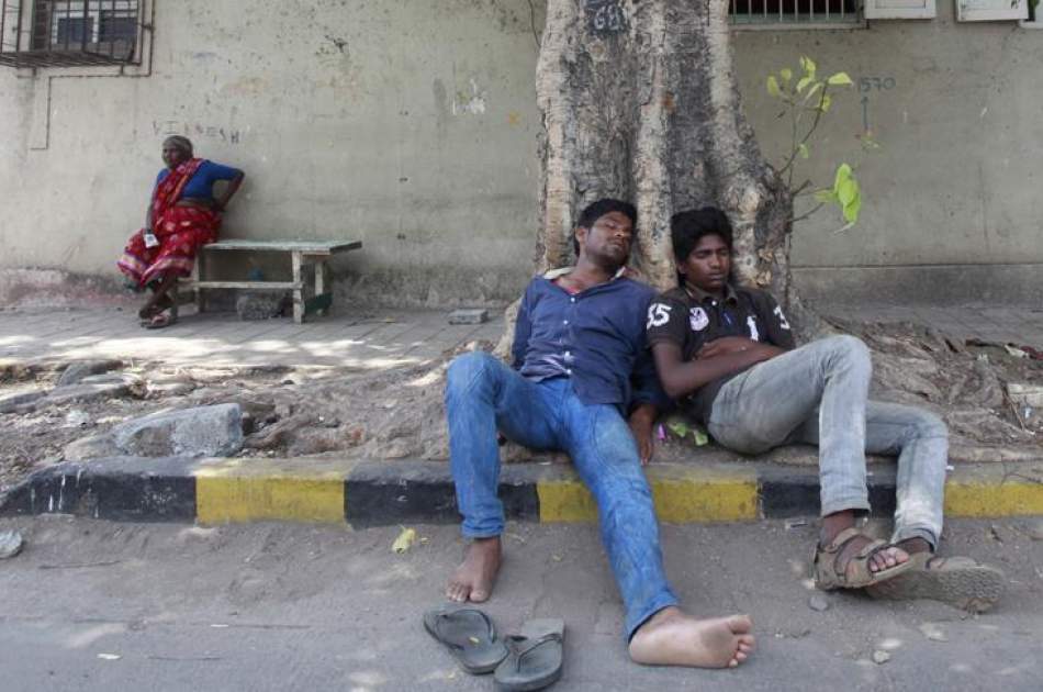 The death toll from the heat wave in India reached 209