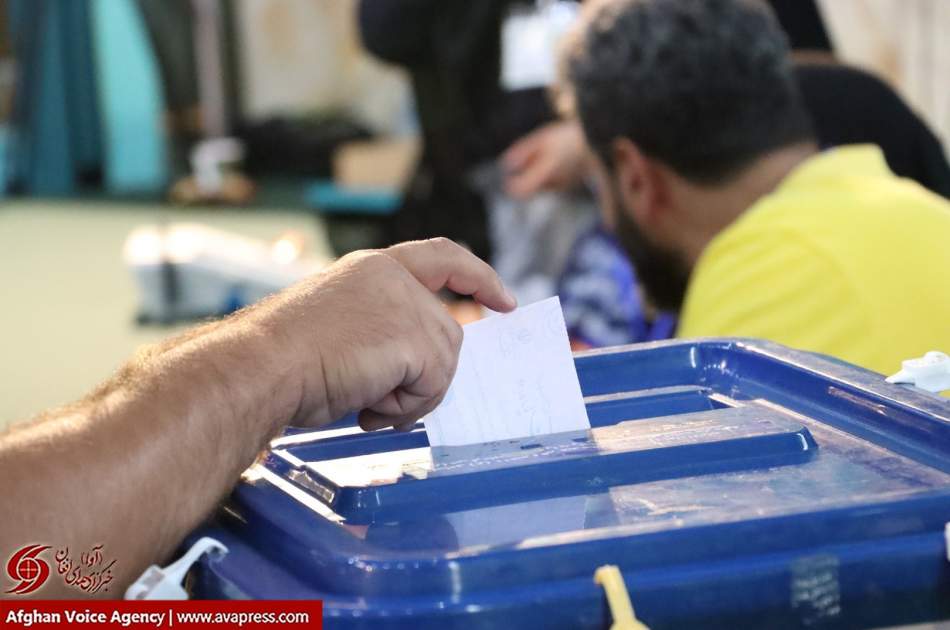 روند رأی‌دهی در انتخابات ریاست جمهوری ایران دو ساعت تمدید شد